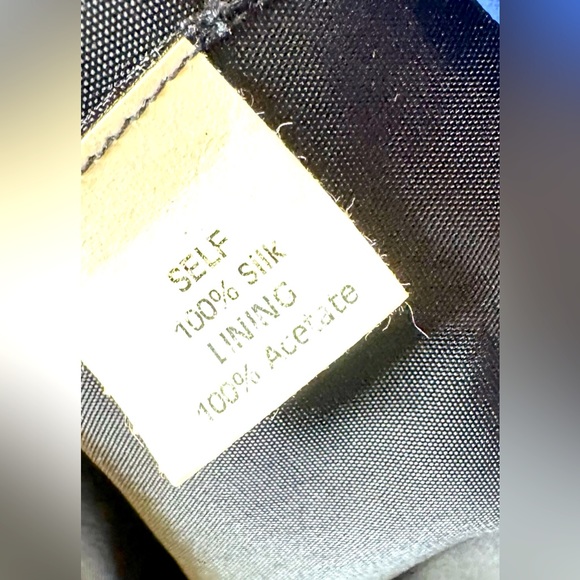 Max & Mabel Vtg Kimono tapestry 100% Silk red spoon pattern Vest Medium - Picture 8 of 8